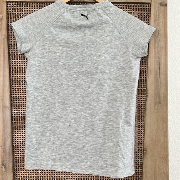 💚BUY3for $15💚Bulk of 3 Random Grey Short Sleeve Girls Tops(PUMA,OLD NAVY,CRAZY8) - Picture 10 of 14